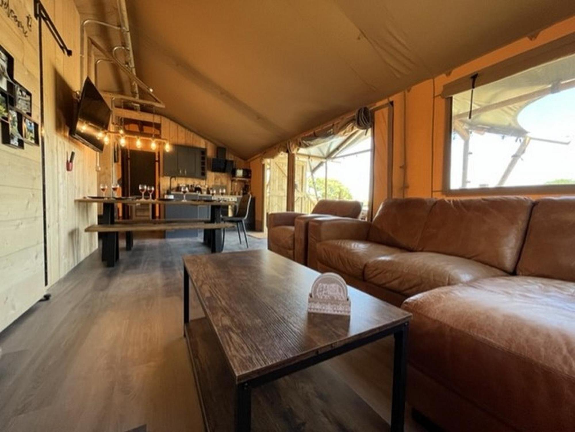 טנבי Jungle Book Safari Tent חדר תמונה